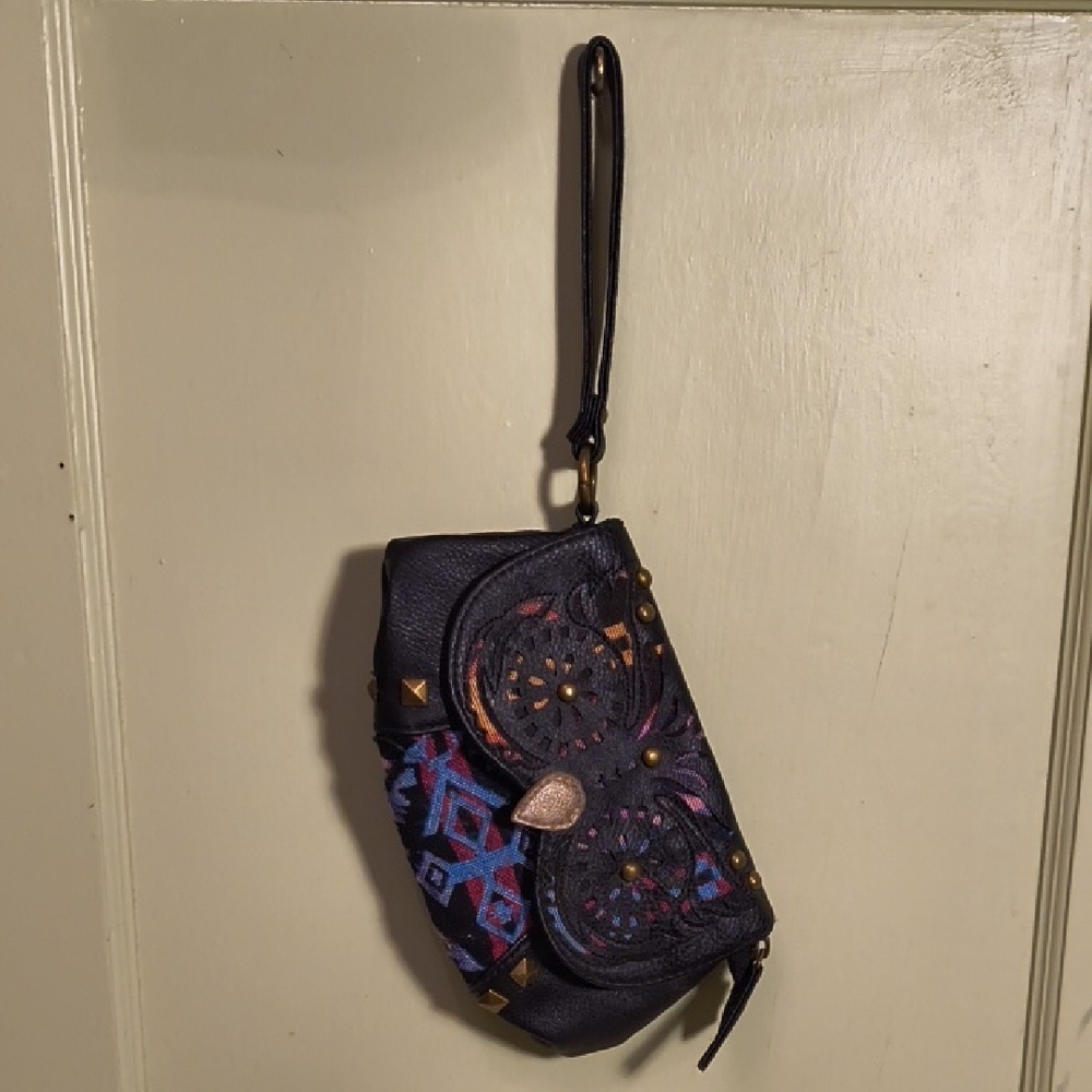 Women's 🆓 Owl Wristlet Black Southwestern